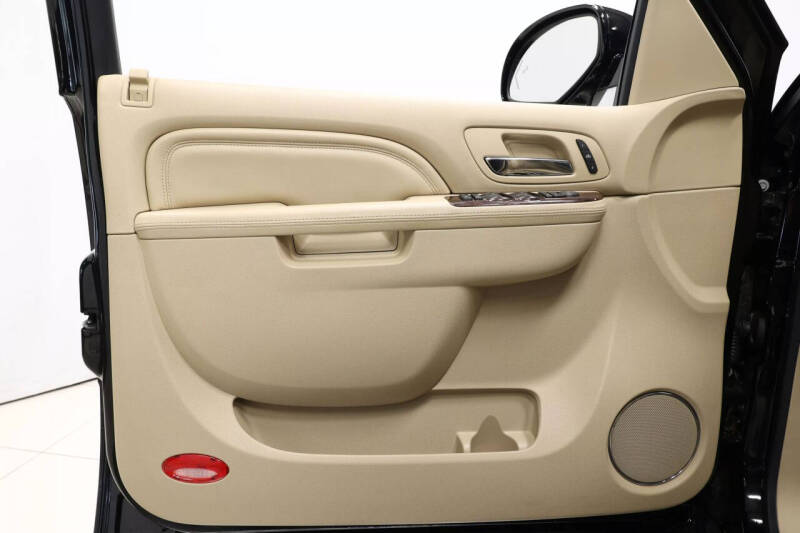 2012 Cadillac Escalade Premium