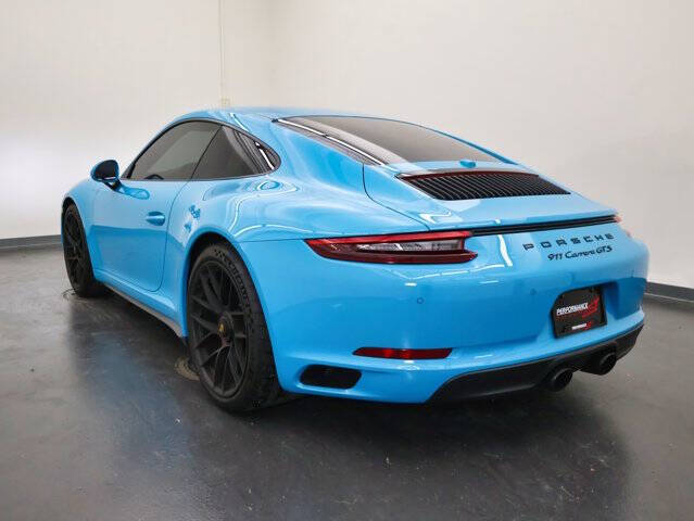 2019 Porsche 911 Carrera GTS