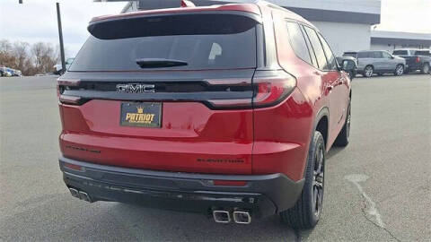 2026 GMC Acadia Elevation