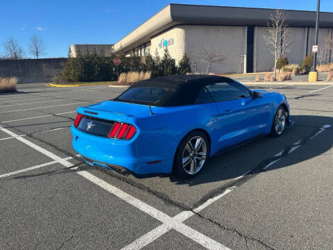 2017 Ford Mustang V6