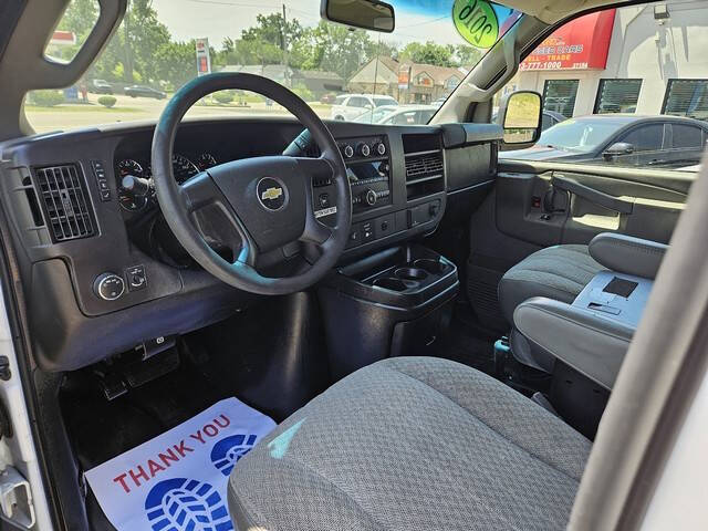 2016 Chevrolet Express 2500
