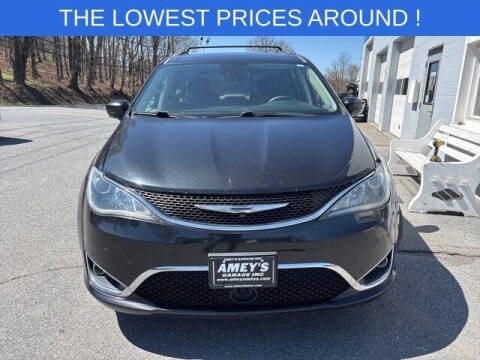 2017 Chrysler Pacifica Touring-L Plus