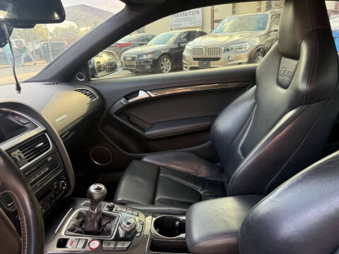 2009 Audi S5 quattro