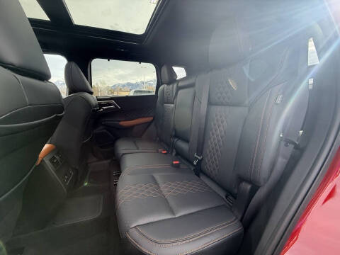 2025 Mitsubishi Outlander PHEV