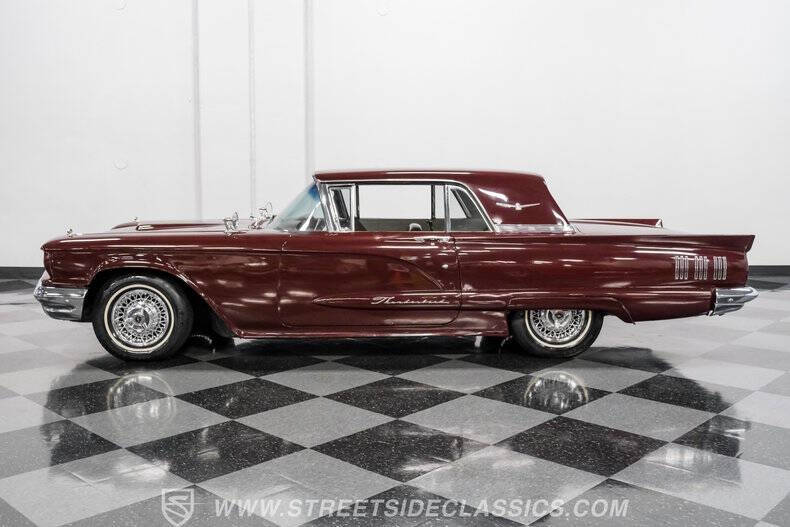 1960 Ford Thunderbird