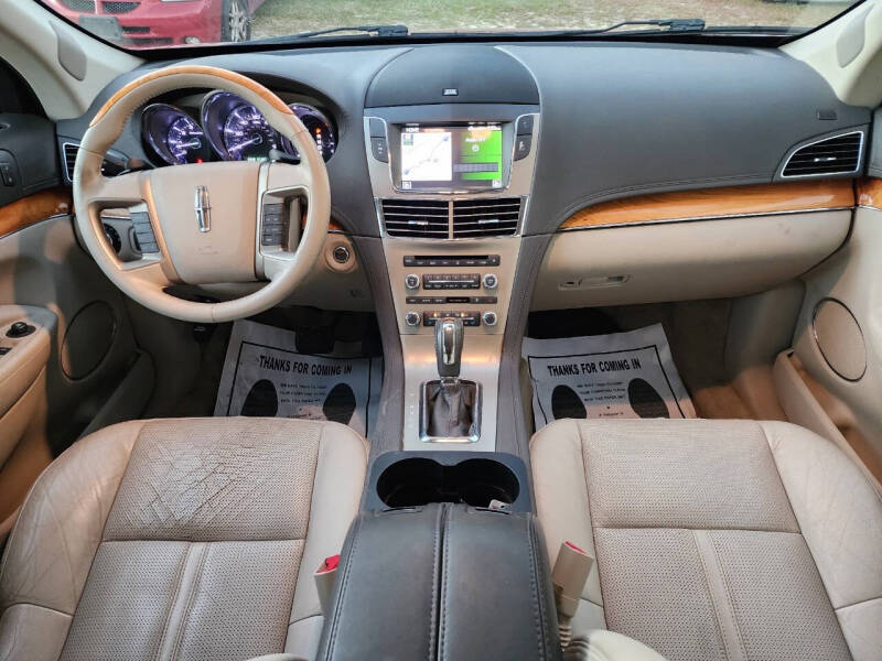 2011 Lincoln MKT