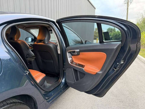 2014 Volvo S60 T5 Platinum