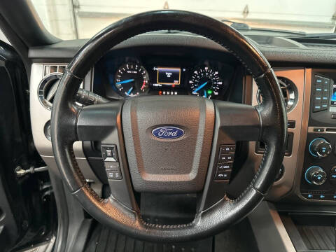 2017 Ford Expedition EL XLT