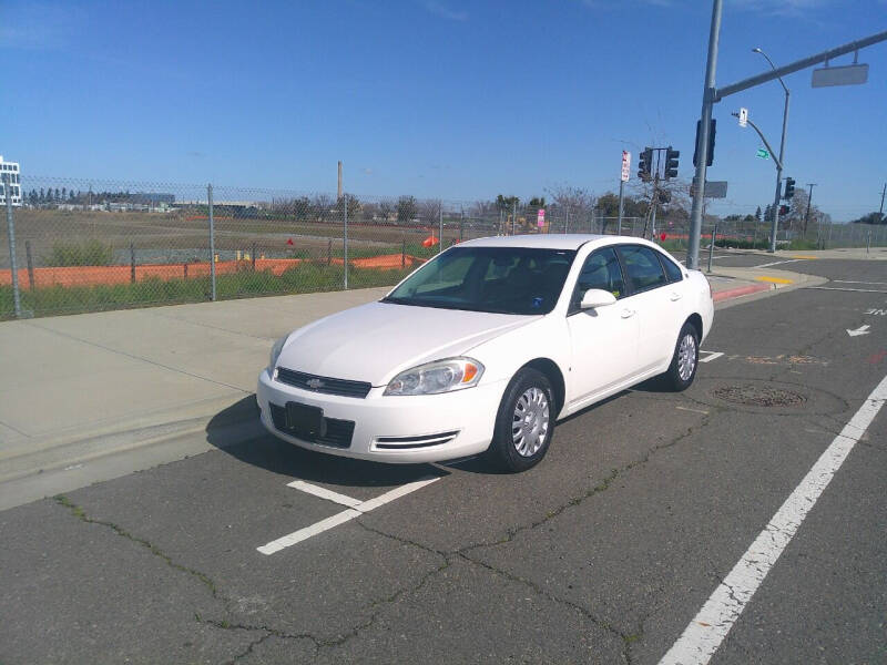 2008 Chevrolet Impala LS photo 2