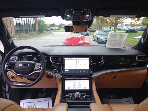 2023 Jeep Grand Wagoneer L Series III