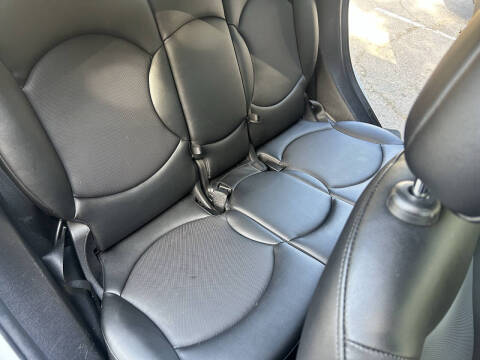 2016 MINI Countryman Cooper