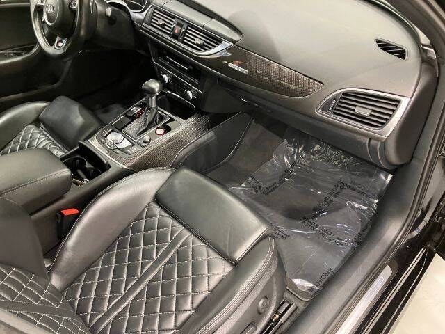 2013 Audi S6 4.0T quattro Prestige