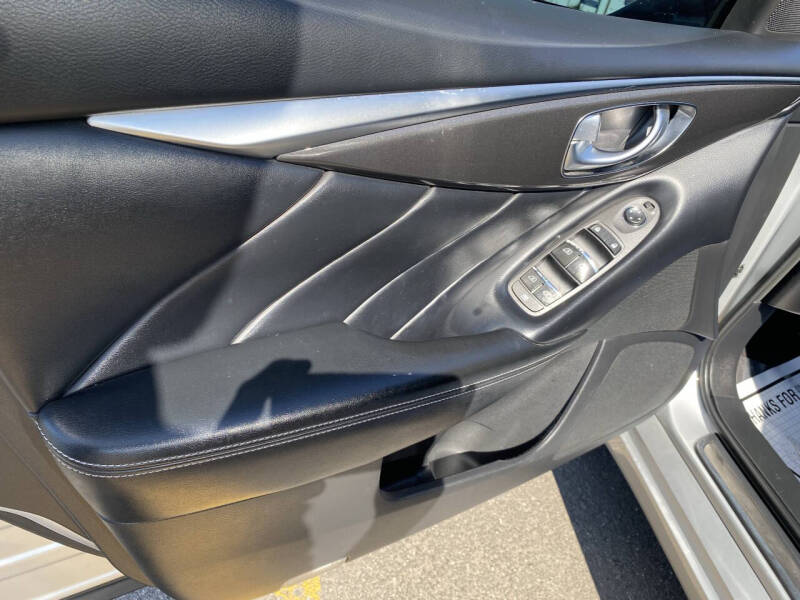 2018 Infiniti Q50 2.0T Pure