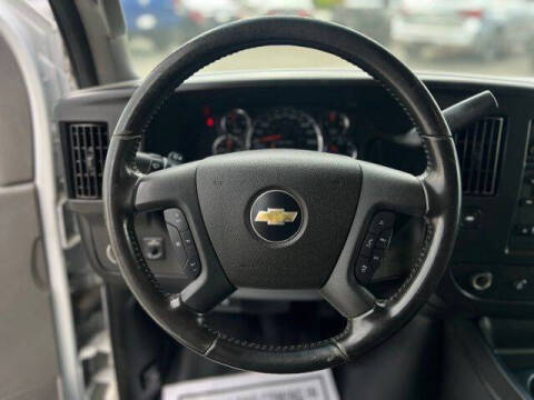 2020 Chevrolet Express 2500