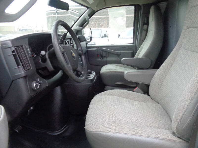 2018 Chevrolet Express 2500