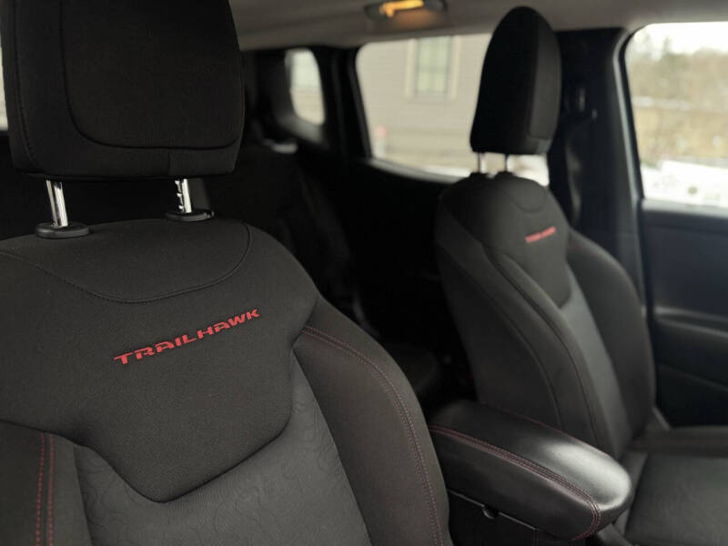 2016 Jeep Renegade Trailhawk