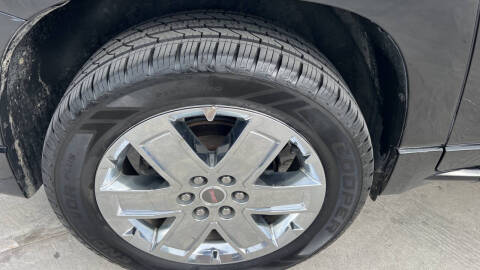 2016 GMC Acadia Denali