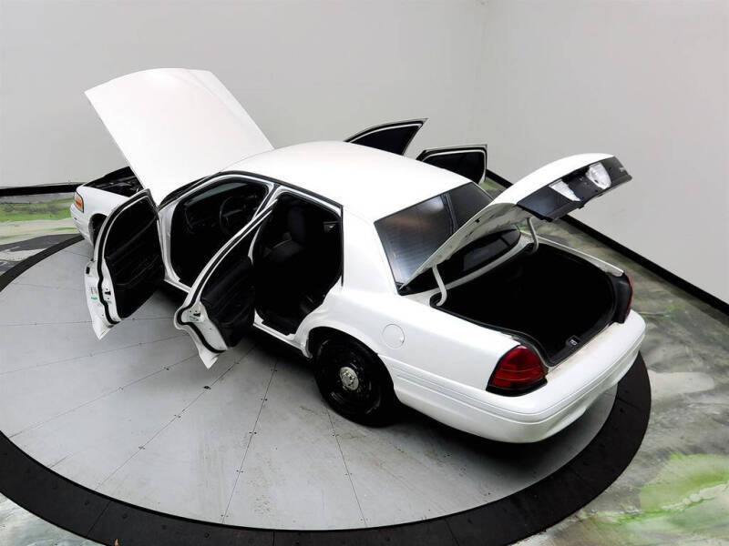 2011 Ford Crown Victoria