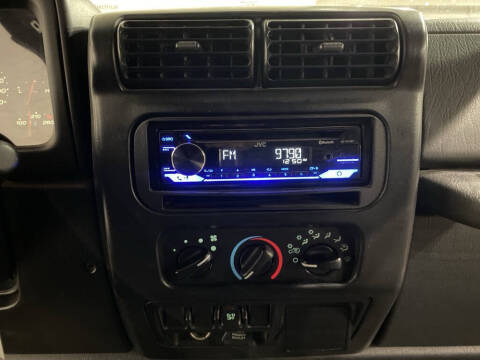 2004 Jeep Wrangler X