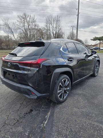 2019 Lexus UX 200