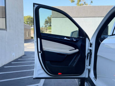 2017 Mercedes-Benz GLS GLS 550