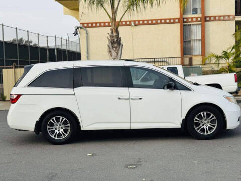 2011 Honda Odyssey EX-L w/DVD