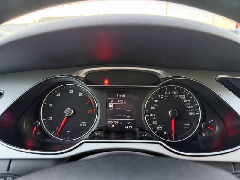 2015 Audi A4 2.0T quattro Premium