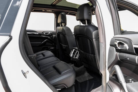 2016 Porsche Cayenne