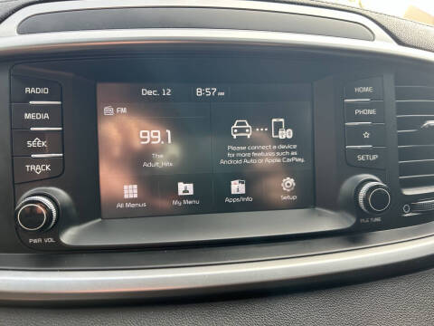 2020 Kia Sorento S V6