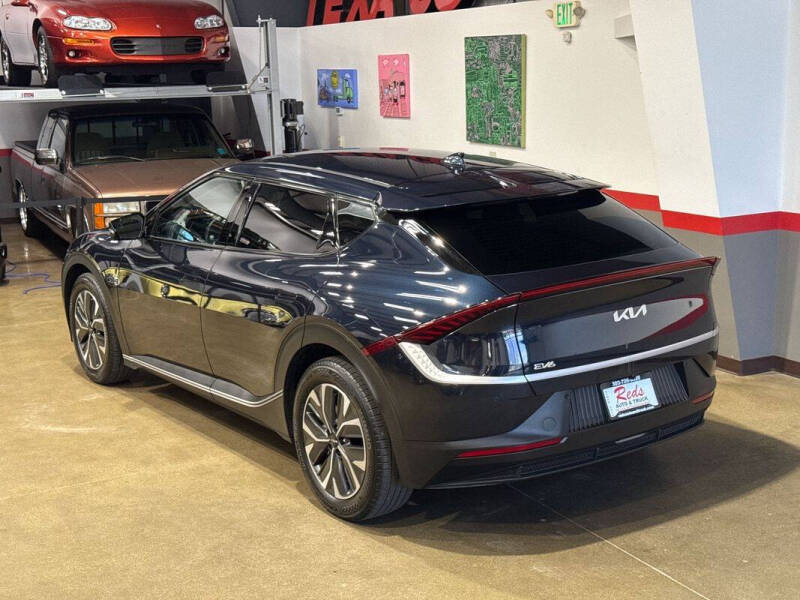 2024 Kia EV6 Light Long Range