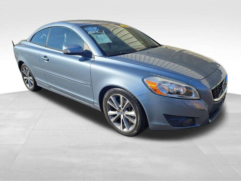 2011 Volvo C70 T5