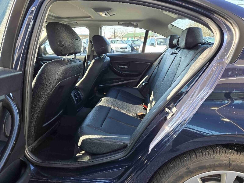 2017 BMW 3 Series 320i xDrive