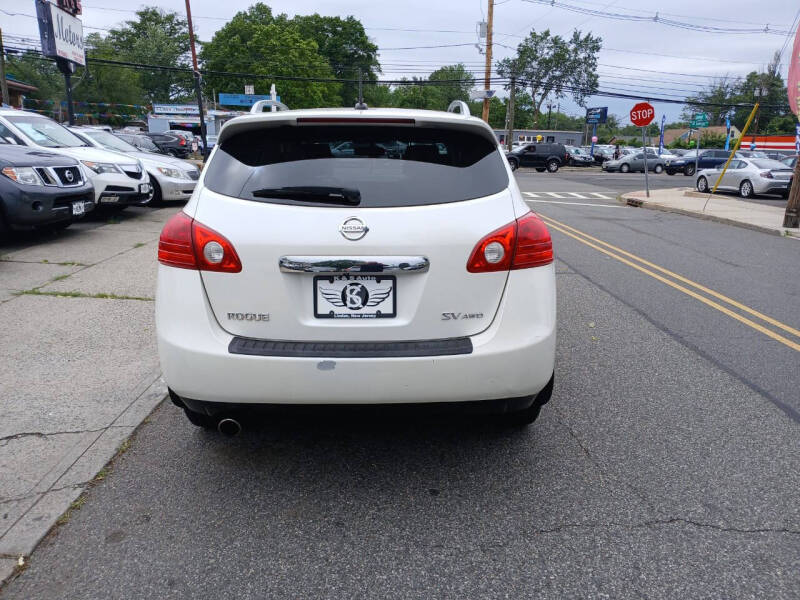 2011 Nissan Rogue SV