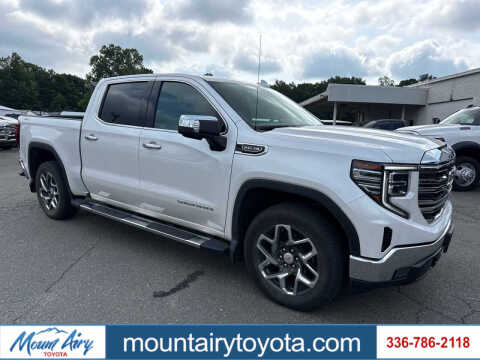 2023 GMC Sierra 1500 SLT Photo
