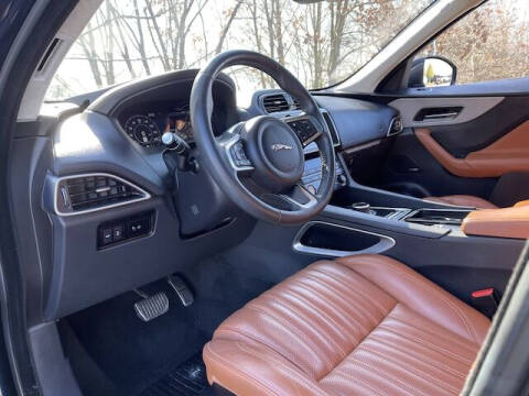 2019 Jaguar F-PACE 30t Portfolio