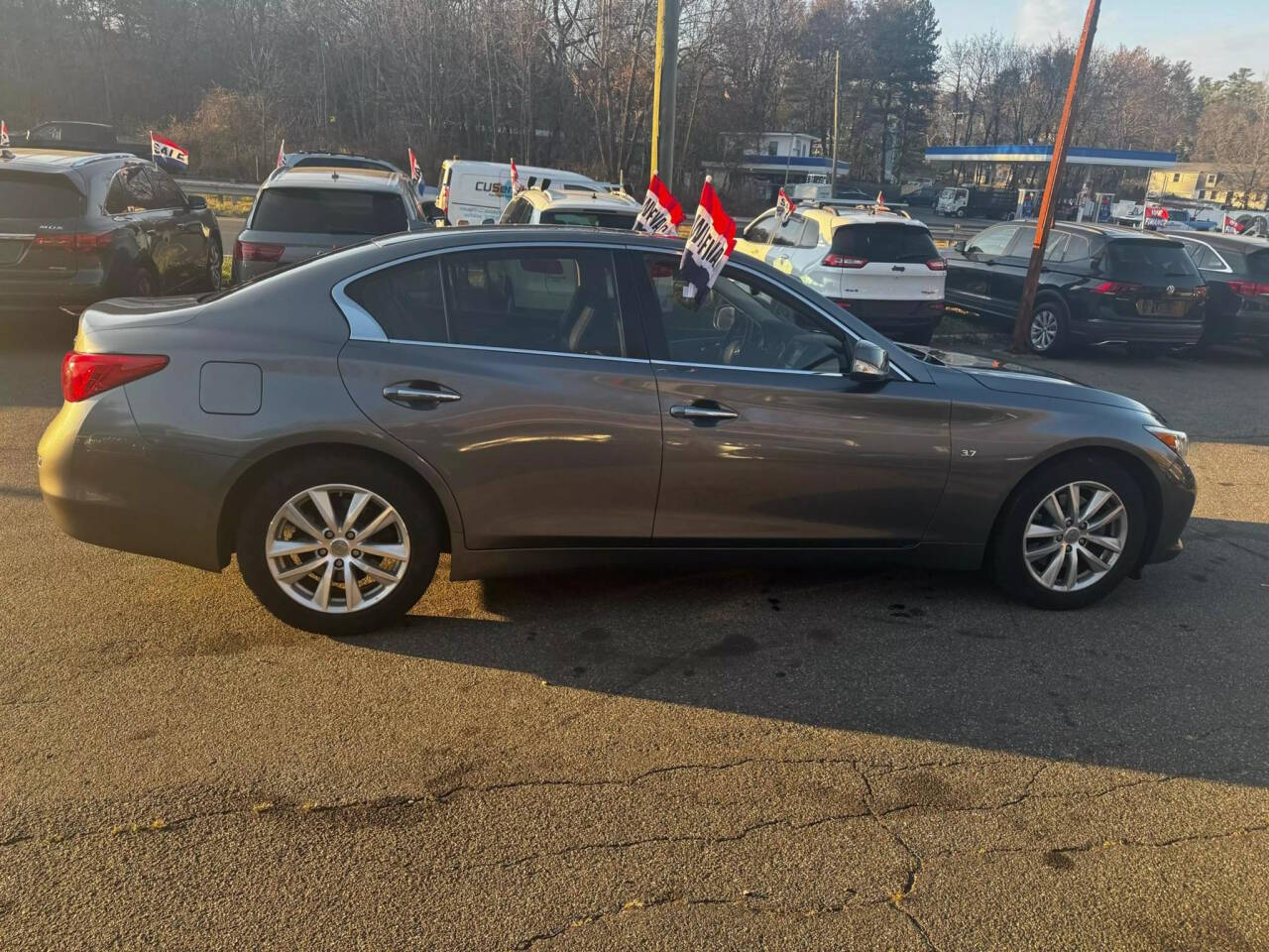 2015 INFINITI Q50 for sale at Adam Auto Sales Inc in Berlin, CT