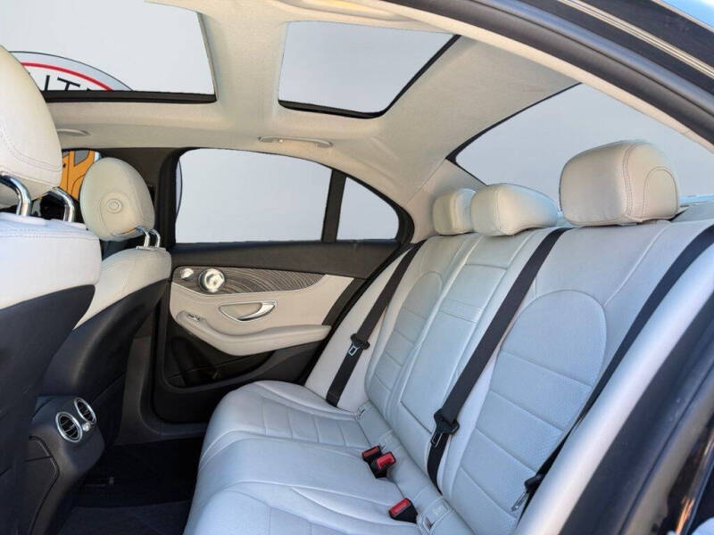 2016 Mercedes-Benz C-Class