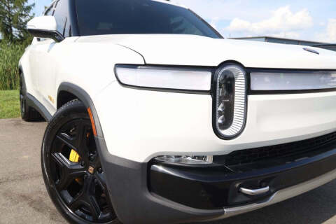 2022 Rivian R1T Adventure