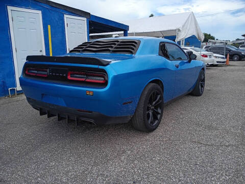 2018 Dodge Challenger SXT