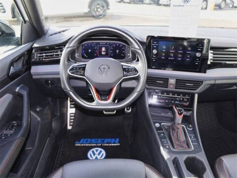 2025 Volkswagen Jetta GLI Autobahn