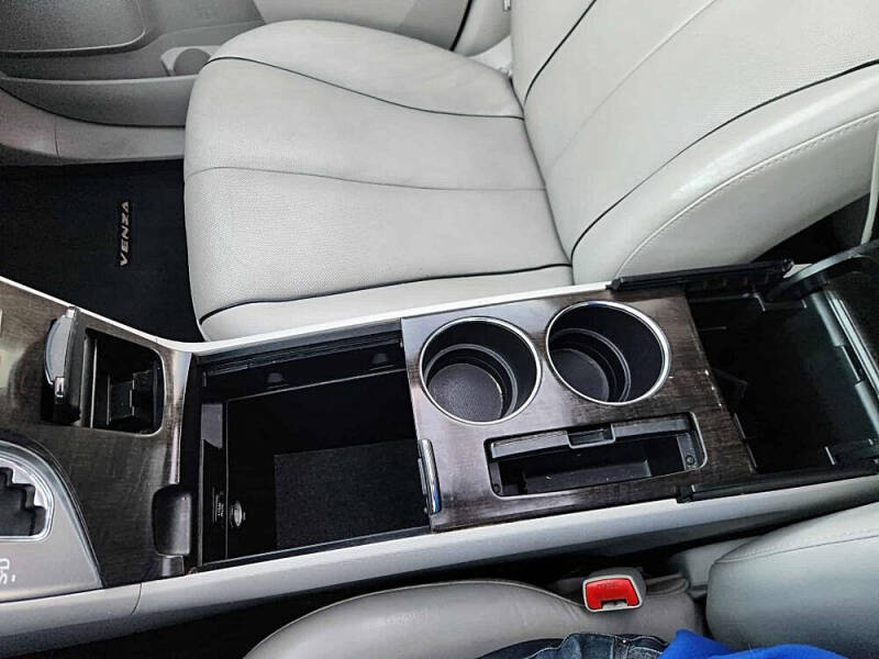 2015 Toyota Venza XLE