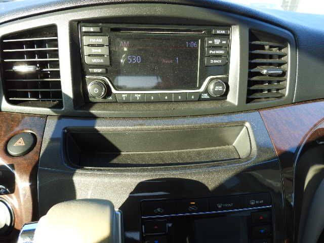 2017 Nissan Quest SV