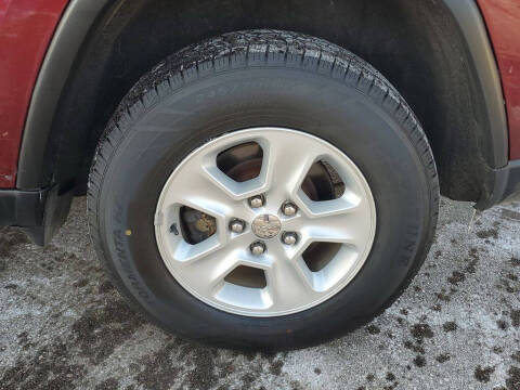 2017 Jeep Grand Cherokee Laredo