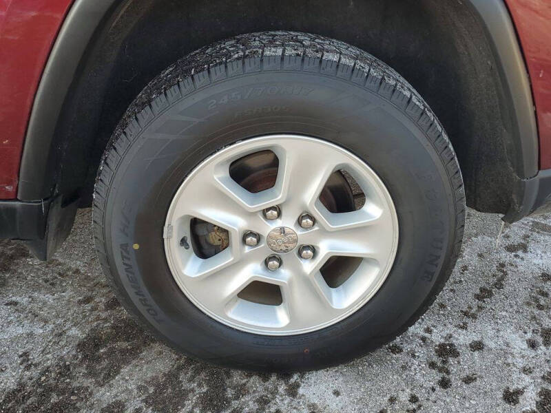 2017 Jeep Grand Cherokee Laredo