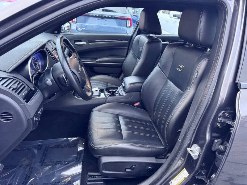 2021 Chrysler 300 S V6