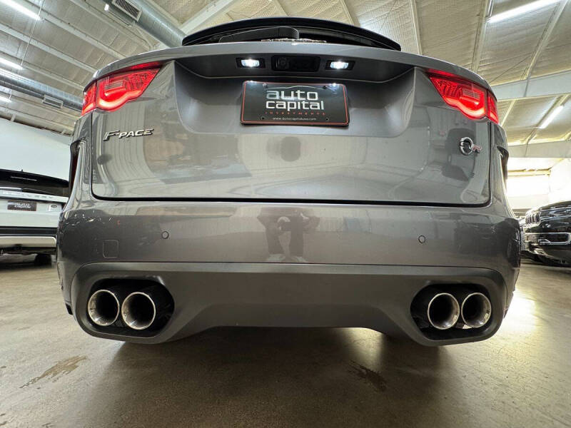 2020 Jaguar F-PACE SVR