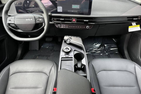 2025 Kia EV6 Wind