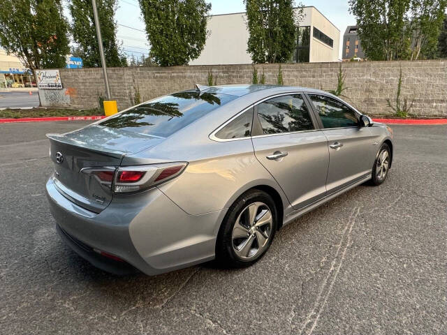 2016 Hyundai SONATA Hybrid for sale at Worldwide Auto in Portland, OR