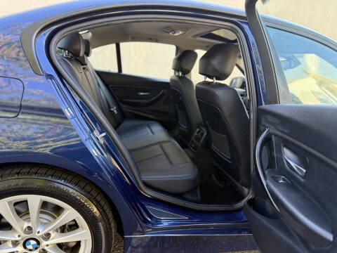 2018 BMW 3 Series 320i xDrive