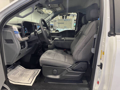 2025 Ford F-350 Super Duty XL